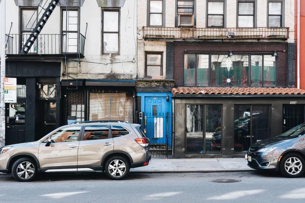 East Village Townhouse New York Exterior photo